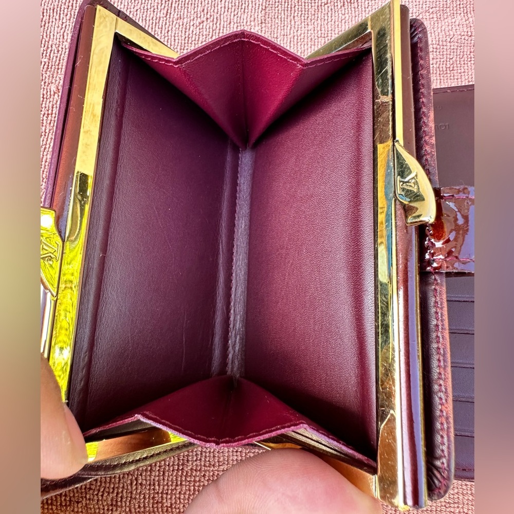 Louis Vuitton Burgundy Wine Wallet. - Picture 11 of 16